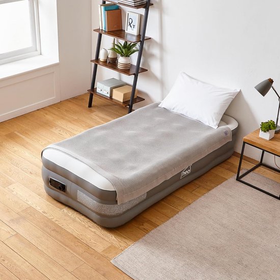 Luxe Luchtbed met Ingebouwde Elektrische Pomp - Snel Opblazen en Laten Leeglopen van Luxe. — afbeelding 2