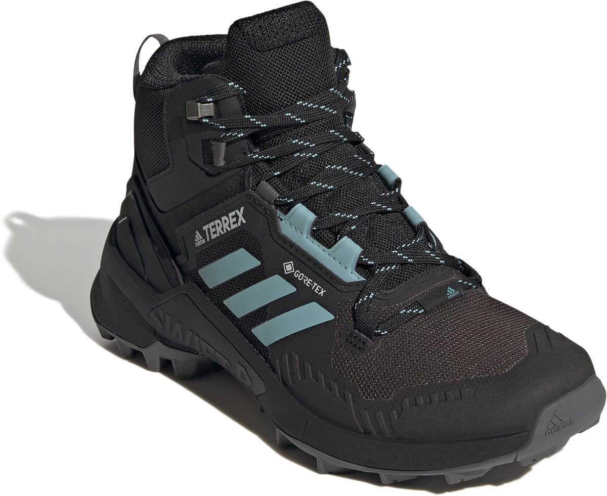 Schoenen adidas Zwart