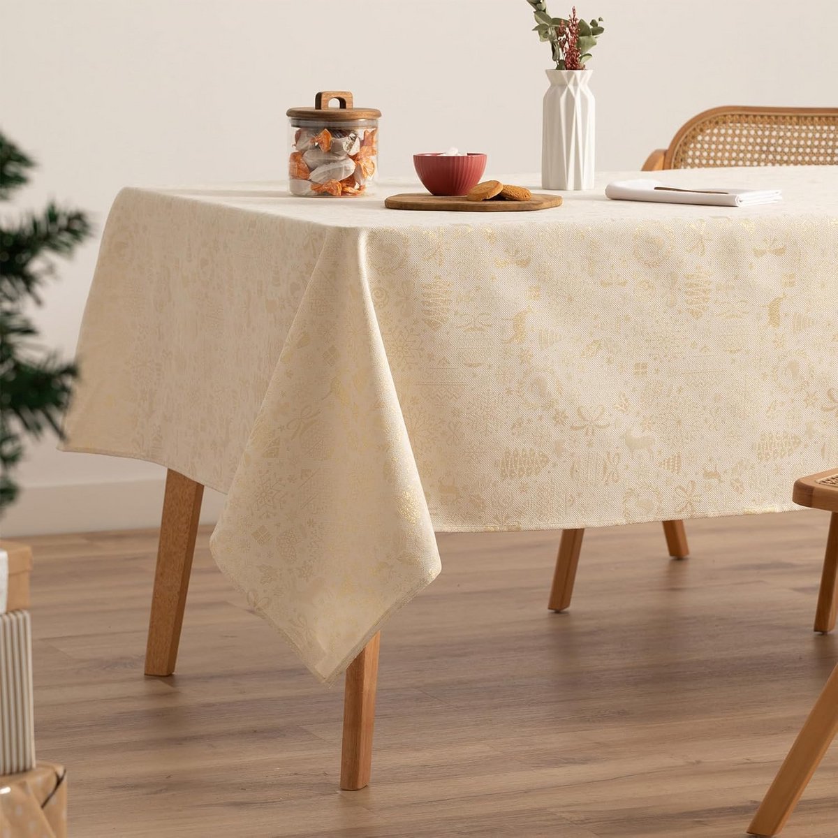 Luxe Jacquard Kerst Tafelkleed Goudkleurig Rechthoekig 140x200 cm