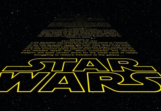 Logo Star Wars en lettres jaunes sur fond d'étoiles.
