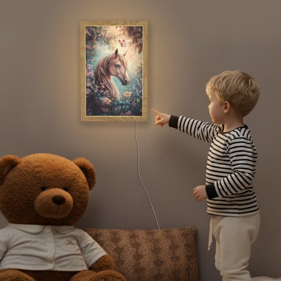 Nachtlampje 20x30 cm - Kinder lampje - Paard - Bloemen - Vlinders - Tafellamp kinderkamer - Slaapkamer lamp - Bedlamp kinderen - Kinderlampje stopcontact - Wandlamp babykamer - Nachtlampjes van OnlyWow — afbeelding 5