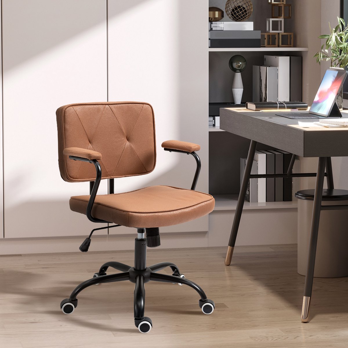 HAUSS SPOLE Bureaustoel 61 X 58 X 82 91 Cm - In Hoogte Verstelbaar Met Kantelfunctie - 360 Graden Wielen - Thuiswerkplek - Schuim Bruin