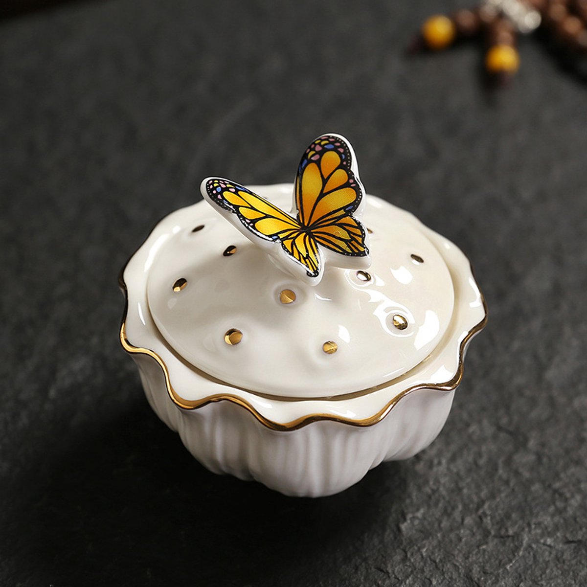 Belle's product-Mini Urn Keramiek Vlinder -wit model, 40ml