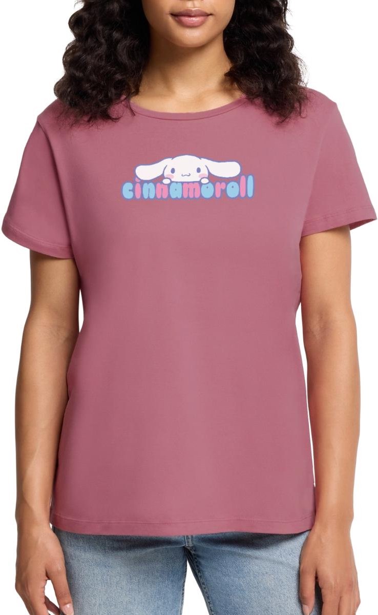 Cinnamoroll Gluurt Over De Letters Premium T Shirt Dames