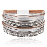 Leren zilverkleurige multilayer dames armband met magneetsluiting en steentjes