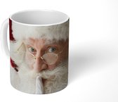 Mok - Koffiemok - De kerstman met de vinger op zijn mond - Mokken - 350 ML - Beker - Koffiemokken - Theemok