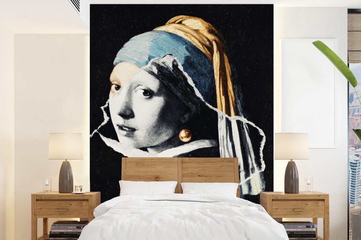 Behang - Fotobehang Meisje met de parel - Goud - Zwart - Wit - Breedte 165 cm x hoogte 220 cm