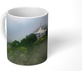 Mok - Heel veel mist bij een tempel in het Nationaal park Khao Luang - 350 ML - Beker