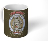 Mok - Koffiemok - Vintage - Astronaut - BBQ - Mokken - 350 ML - Beker - Koffiemokken - Theemok - Vaderdag cadeau - Geschenk - Cadeautje voor hem - Tip - Mannen