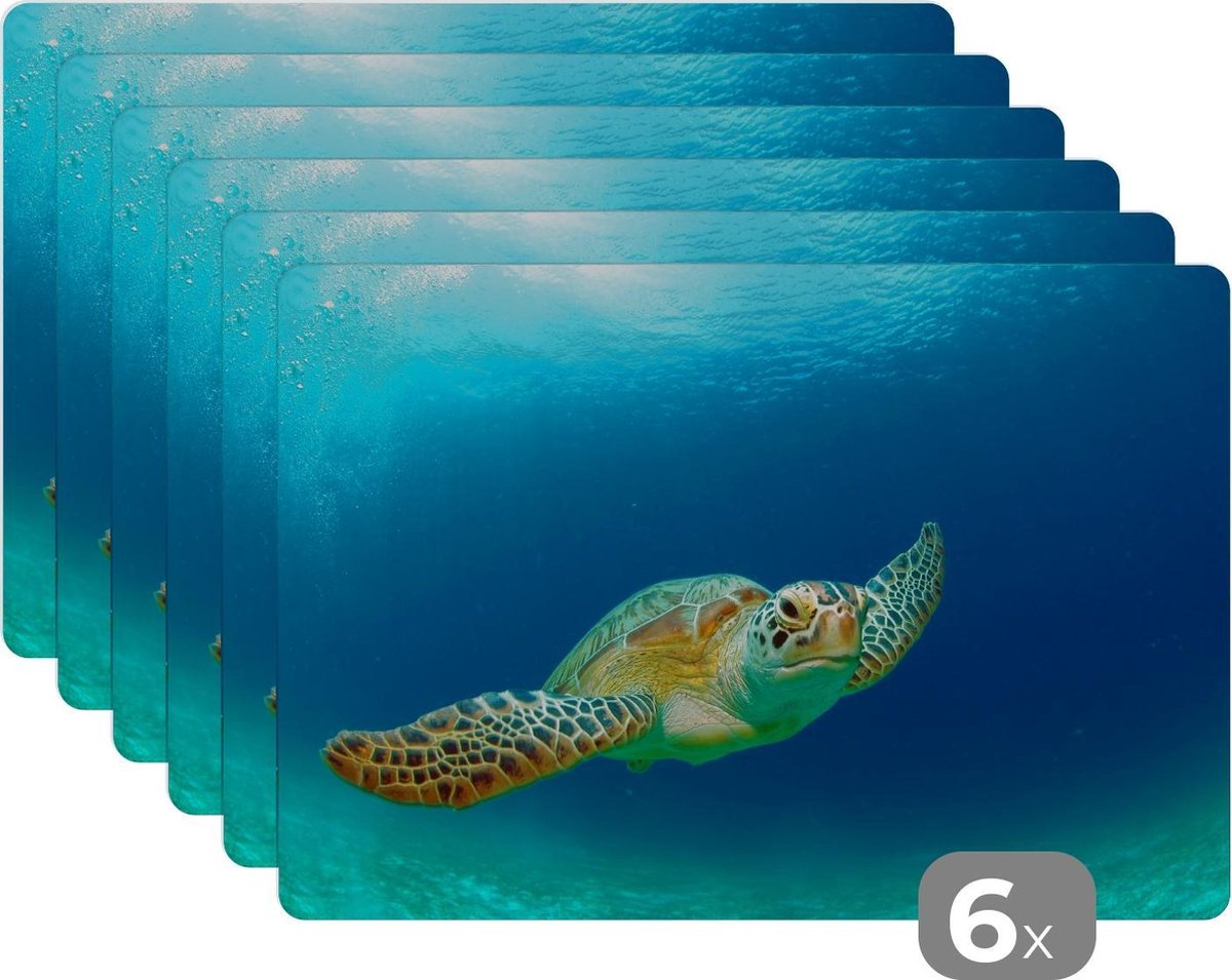 Placemat - Placemats kunststof - Close-up foto van groene zeeschildpad - 45x30 cm - 6 stuks - Hittebestendig - Anti-Slip - Onderlegger - Afneembaar
