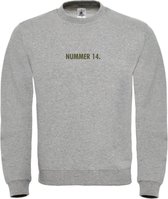 Sweater Grijs S - nummer 14 - olijfgroen - soBAD. | Sweater unisex | Sweater man | Sweater dames | Voetbalheld | Voetbal | Legende