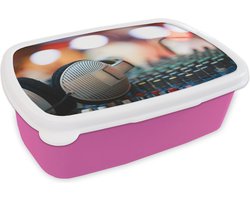 Broodtrommel Roze – Lunchbox – Brooddoos – Koptelefoon op een mengpaneel – 18x12x6 cm – Kinderen – Meisje
