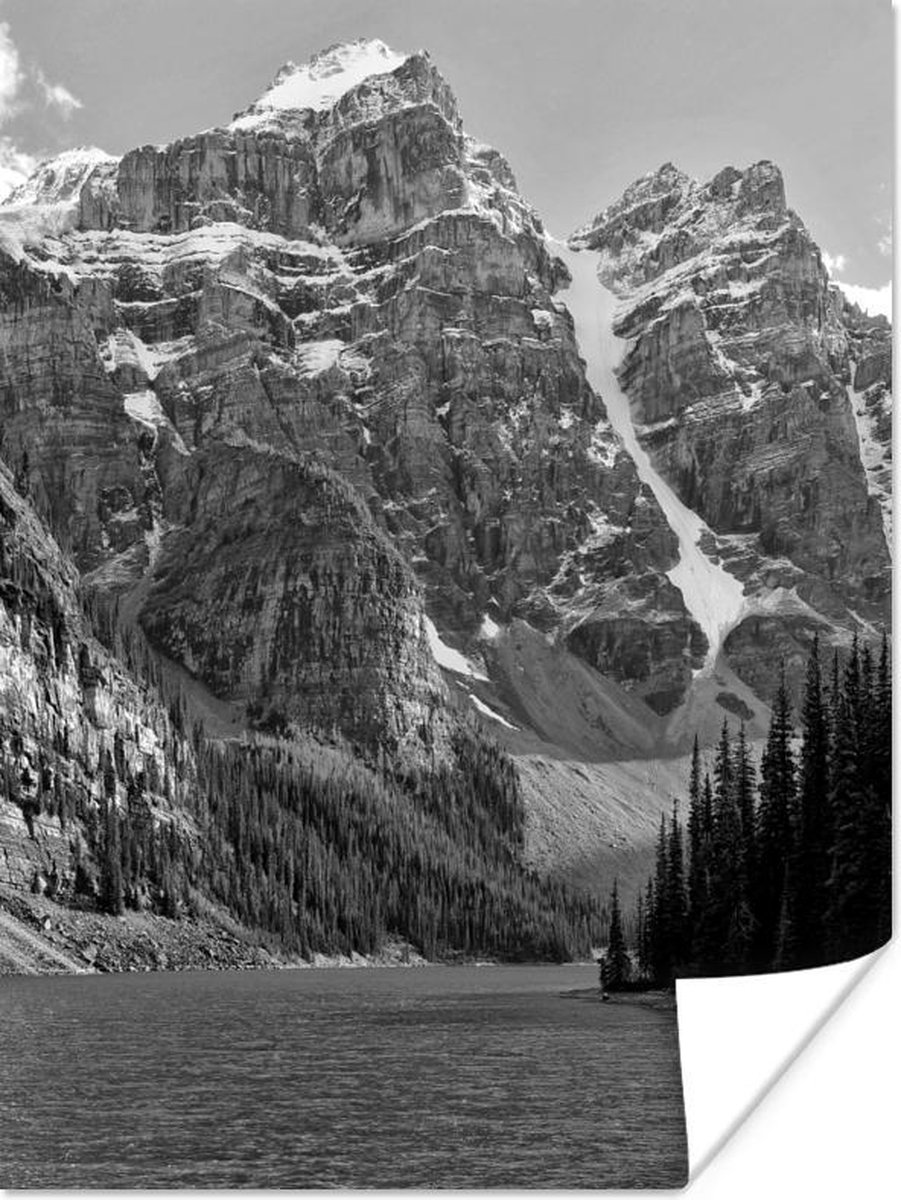 Poster Bergen achter Moraine Lake in Canada - zwart wit - 90x120 cm - PosterMonkey