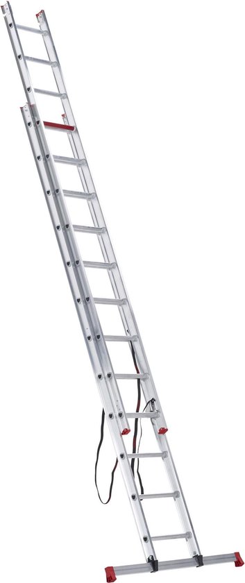 Lange, tweedelige aluminium reformladder met 2 x 12 sporten, staand op een witte achtergrond.