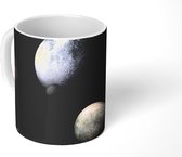 Mok - Koffiemok - Een illustratie van dwergplaneten en manen - Mokken - 350 ML - Beker - Koffiemokken - Theemok