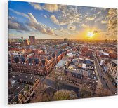 Artaza Glasschilderij - Groningen Stad bij Zonsondergang - 120x90 - Groot - Plexiglas Schilderij - Foto op Glas