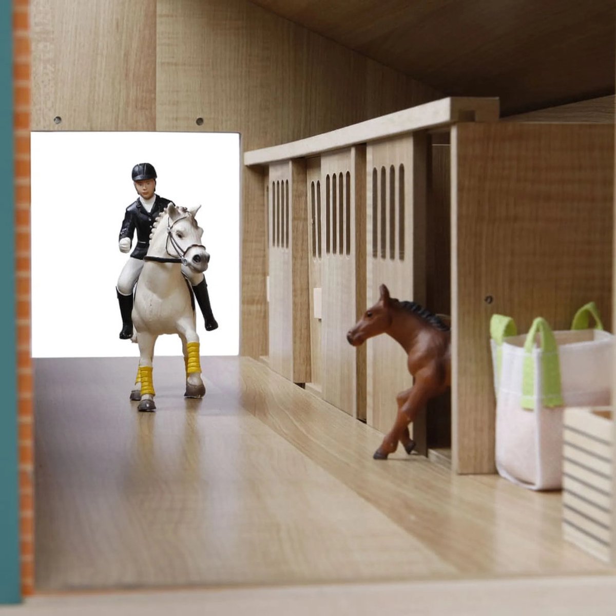 Kids Globe Paardenstal met 7 boxen, 1:24 — afbeelding 14