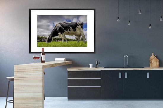 Cadre photo avec affiche - Vache - Herbe - Staart - Animaux - 120x80 cm - Cadre pour affiche