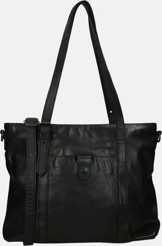 Zwarte leren shopper met voorvak met klepje en gespdetail.