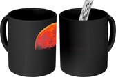 Magische Mok - Foto op Warmte Mok - Maan -Zwart - Rood - 350 ML
