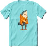 Casual skater haai T-Shirt Grappig | Dieren vissen Kleding Kado Heren / Dames | Animal Skateboard Cadeau shirt - Licht Blauw - M