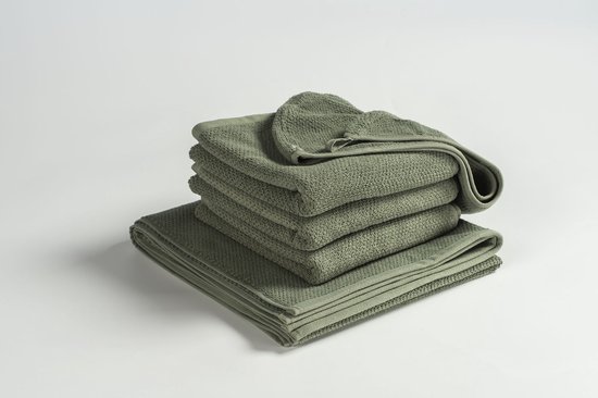 MAROYATHOME - UNO - Set de serviettes - 3 serviettes 50x100 cm , 1 drap de bain 70x140 cm , 1 serviette cheveux 26x54 cm - Coton Bio et Fairtrade - Vert Vintage - Vert