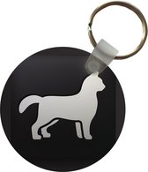 Sleutelhanger - Een illustratie van een hond op een zwarte achtergrond - Plastic - Rond - Uitdeelcadeautjes