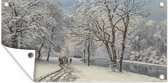 Tuinposter De Engelse tuin in München in de winter - schilderij van Anders Andersen-Lundby - 80x40 cm - Wanddecoratie Buiten - Tuinposter - Tuindoek - Schuttingposter - Tuinschilderij