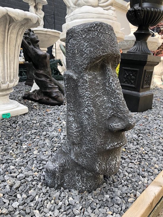 Statue en pierre de 'Moai', figure des îles de Pâques