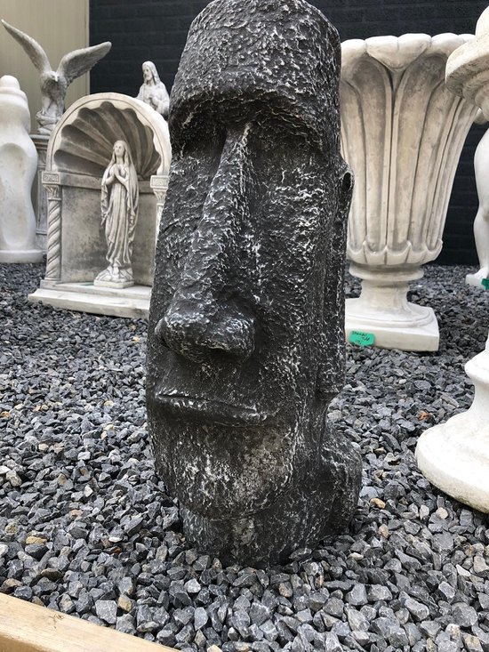 Statue en pierre de 'Moai', figure des îles de Pâques