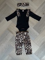 Panterprint setje baby meisje - 3 delig - haarband - broekje - rompertje - zwart - maat 68 - newborn kleding - babykleding - baby meisje cadeau