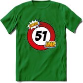 51 Jaar Hoera Verkeersbord T-Shirt | Grappig Verjaardag Cadeau | Dames - Heren | - Donker Groen - XL