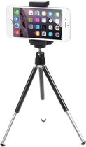 Selfie Stick Universeel - Met Ingebouwde LED Verlichting - Tripod - 2in1 SelfieStick - Bluetooth - Selfie Stick Tripod - iPhone - Samsung - Selfiestick Universeel Zwart  - 68377