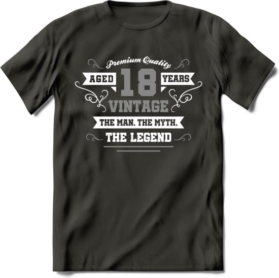 18 Jaar Legend T-Shirt | Zilver - Wit | Grappig Verjaardag en Feest Cadeau | Dames - Heren - Unisex | Kleding Kado | - Donker Grijs - L