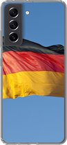 Geschikt voor Samsung Galaxy S21 FE hoesje - Foto van de Duitse vlag - Siliconen Telefoonhoesje