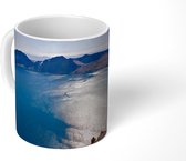 Mok - Luchtfoto van het meer Tianchi in China - 350 ML - Beker - Uitdeelcadeautjes