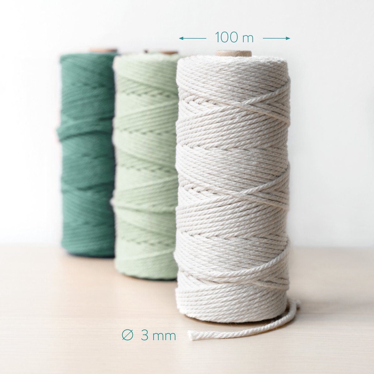 Navaris Macramé Touw 3mm, 3x100 Meter Macramé Pakket - 100% Katoen Garen - Macramé Koord & Katoenen Koord voor DIY, Wandhanger, Plantenhanger, Dromenvanger en Knutselprojecten - Wit, Lichtgroen & Groen — afbeelding 4