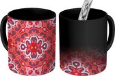 Magische Mok - Foto op Warmte Mokken - Koffiemok - Patroon - Rood - Abstract - Magic Mok - Beker - 350 ML - Theemok