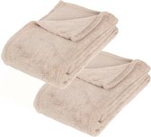 2x Stuks Fleece deken/fleeceplaid beige 125 x 150 cm polyester - Bankdeken - Fleece deken - Fleece plaid