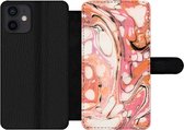 Bookcase Geschikt voor iPhone 12 telefoonhoesje - Marmer print - Oranje - Zwart - Met vakjes - Wallet case met magneetsluiting