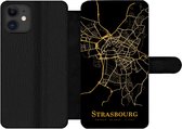 Bookcase Geschikt voor iPhone 12 Pro telefoonhoesje - Strasbourg - Kaart - Goud - Met vakjes - Wallet case met magneetsluiting