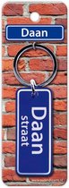 sleutelhanger straatnaam Daan 9 cm staal blauw