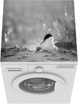 Wasmachine beschermer mat - Moeder houdt jonge vogel warm - zwart wit - Breedte 60 cm x hoogte 60 cm