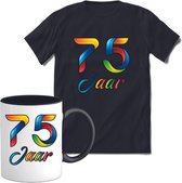 75 Jaar Vrolijke Verjaadag T-shirt met mok giftset Zwart | Verjaardag cadeau pakket set | Grappig feest shirt Heren – Dames – Unisex kleding | Koffie en thee mok | Maat S