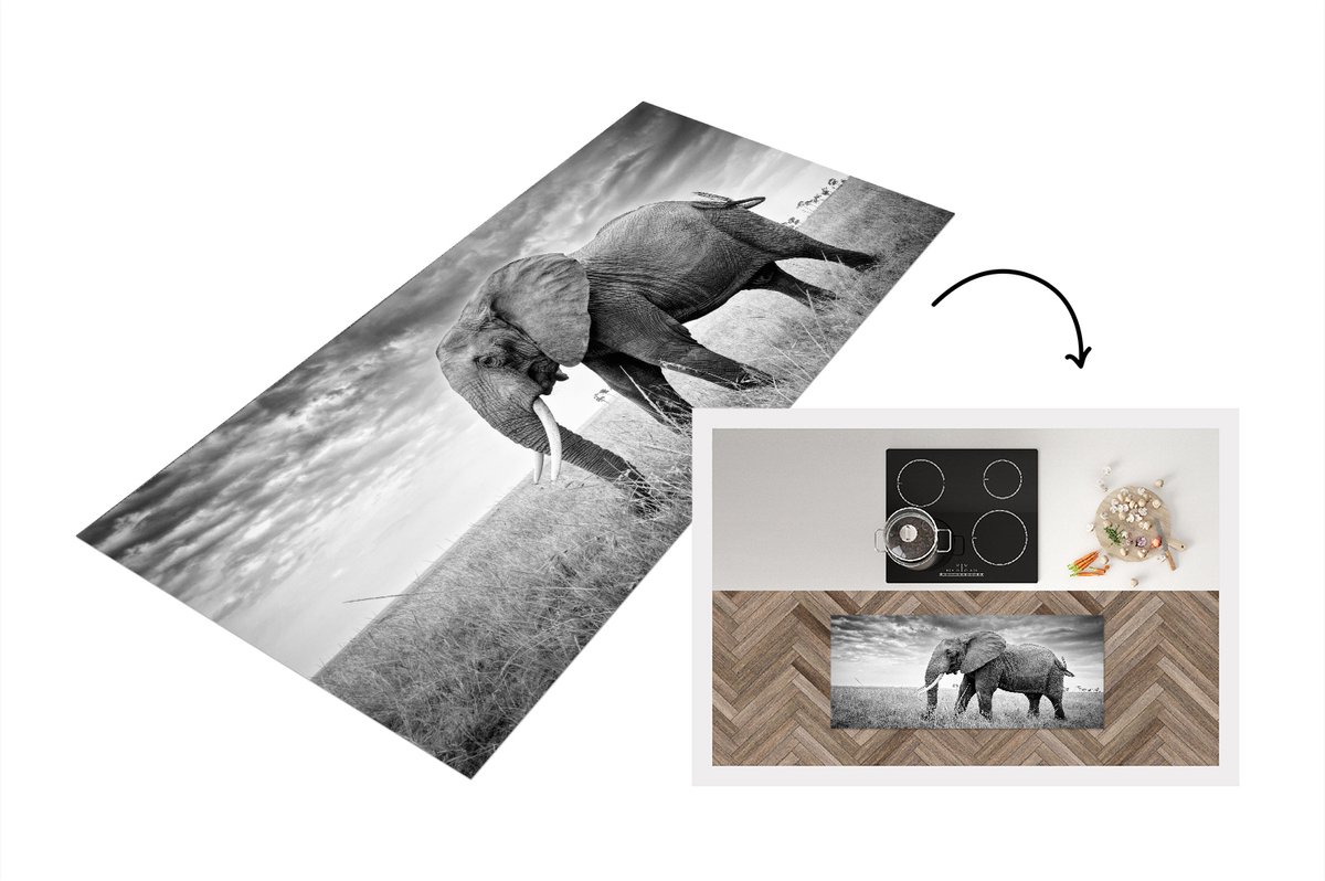 KitchenYeah Keukenloper - Loper keuken - Olifant op de vlakte in zwart-wit - 120x50 cm - Keukenloper vinyl Zwart; Wit