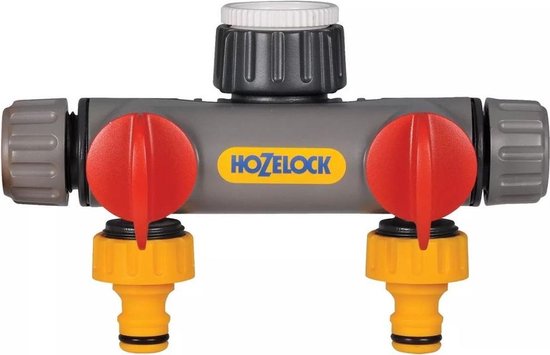 Grijze Hozelock waterverdeler met twee rode draaiknoppen en gele uitgangen.