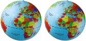 2x Opblaasbare strandballen wereldbol/aarde 50 cm - Buitenspeelgoed waterspeelgoed opblaasbaar