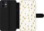 Bookcase Geschikt voor iPhone 12 telefoonhoesje - Dennentak - Kerst - Goud - Patroon - Met vakjes - Wallet case met magneetsluiting