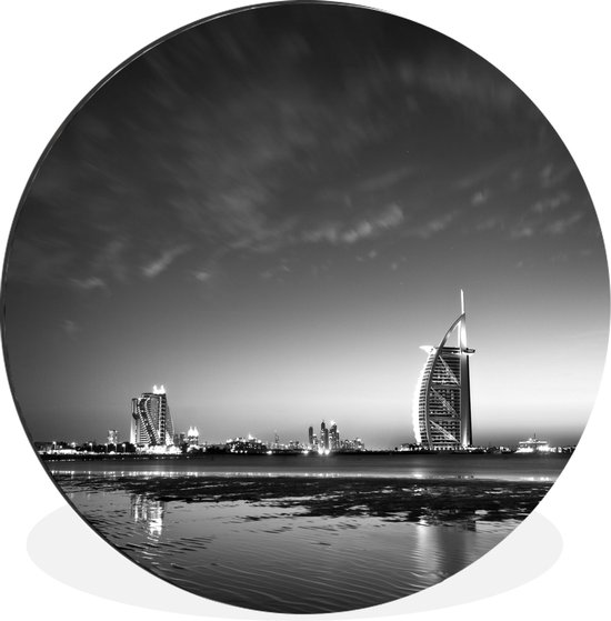 WallCircle - Wandcirkel - Muurcirkel - Mooie Burj Al Arab en Jumeirah Beach Hotel bij zonsondergang - zwart wit - Aluminium - Dibond - ⌀ 60 cm - Binnen en Buiten