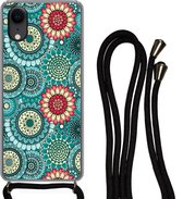 Hoesje met koord Geschikt voor iPhone XR - Meisjes - Bloemen - Patronen - Girl - Kids - Kinderen - Siliconen - Crossbody - Backcover met Koord - Telefoonhoesje met koord - Hoesje met touw